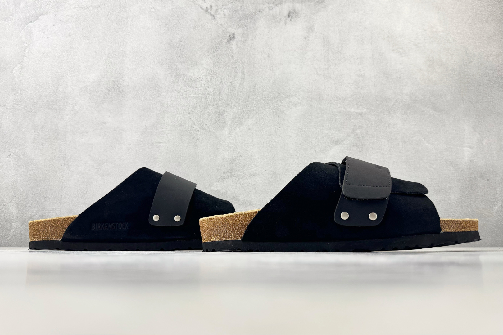 莞产 Birkenstock Kyoto 牛皮绒面革单扣 EVA 黑色 货号：尺码：35 36 36.5