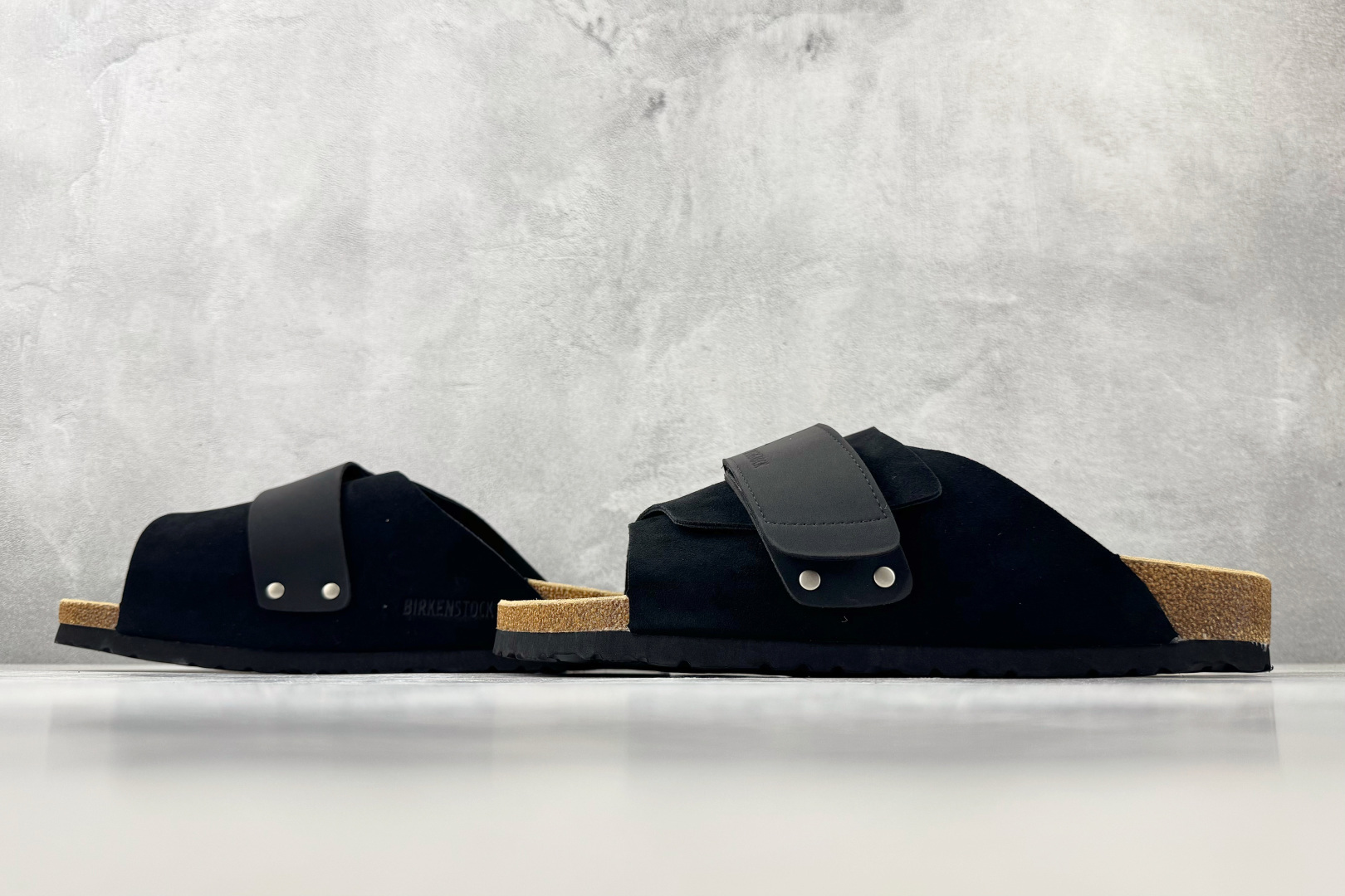 莞产 Birkenstock Kyoto 牛皮绒面革单扣 EVA 黑色 货号：尺码：35 36 36.5