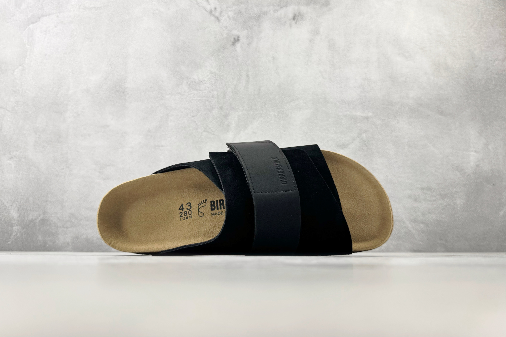 莞产 Birkenstock Kyoto 牛皮绒面革单扣 EVA 黑色 货号：尺码：35 36 36.5