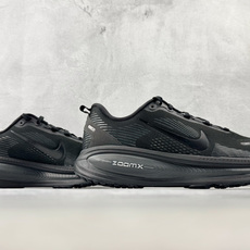GOD神版 完美还原 正确版本 Nike VOMERO 18 黑色货号:HM6803-005尺码:36 GOD神版 完美还原 正确版本 Nike VOMERO 18 黑色货号:HM6803-005尺码:36