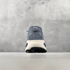GOD神版 完美还原 正确版本 Nike VOMERO 18 灰白货号:HM6803-402尺码:36 GOD神版 完美还原 正确版本 Nike VOMERO 18 灰白货号:HM6803-402尺码:36