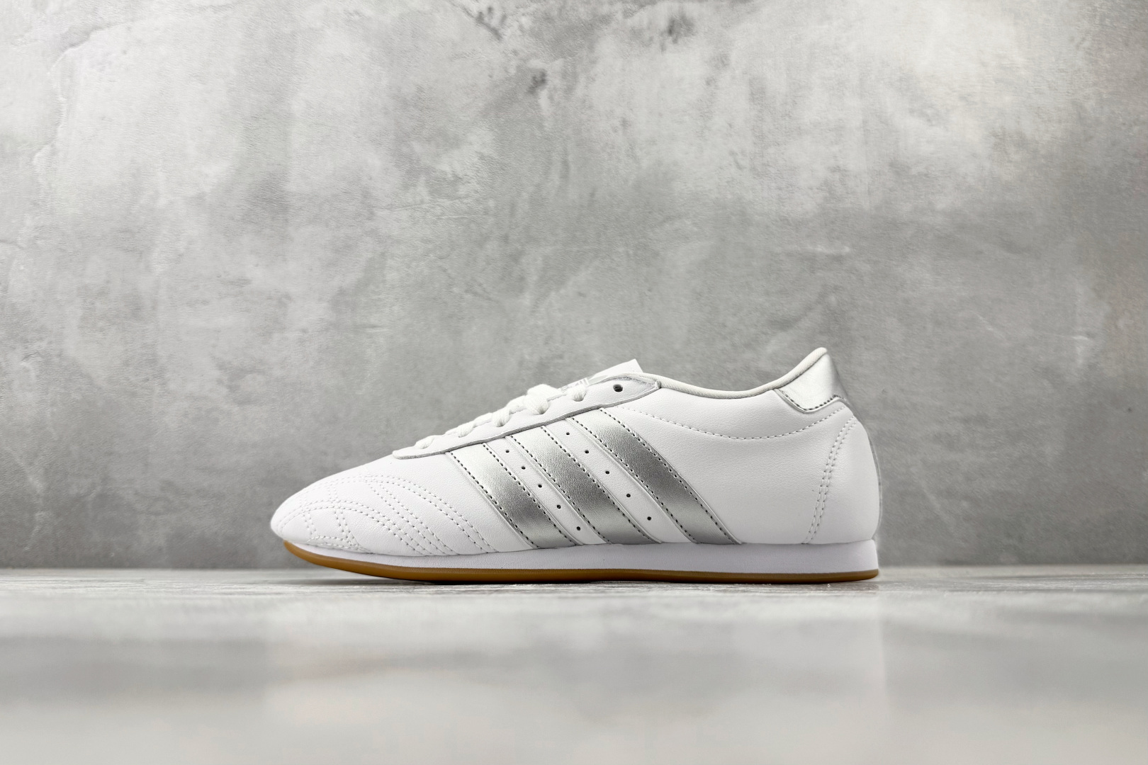 GOD 神版 adidas originals Taekwondo 白银货号：JS1192尺码：36 3