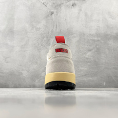 N 版 东南亚订单 Tom Sachs x Nike Craft 浅灰色货号:IV5773-001尺码 N 版 东南亚订单 Tom Sachs x Nike Craft 浅灰色货号:IV5773-001尺码