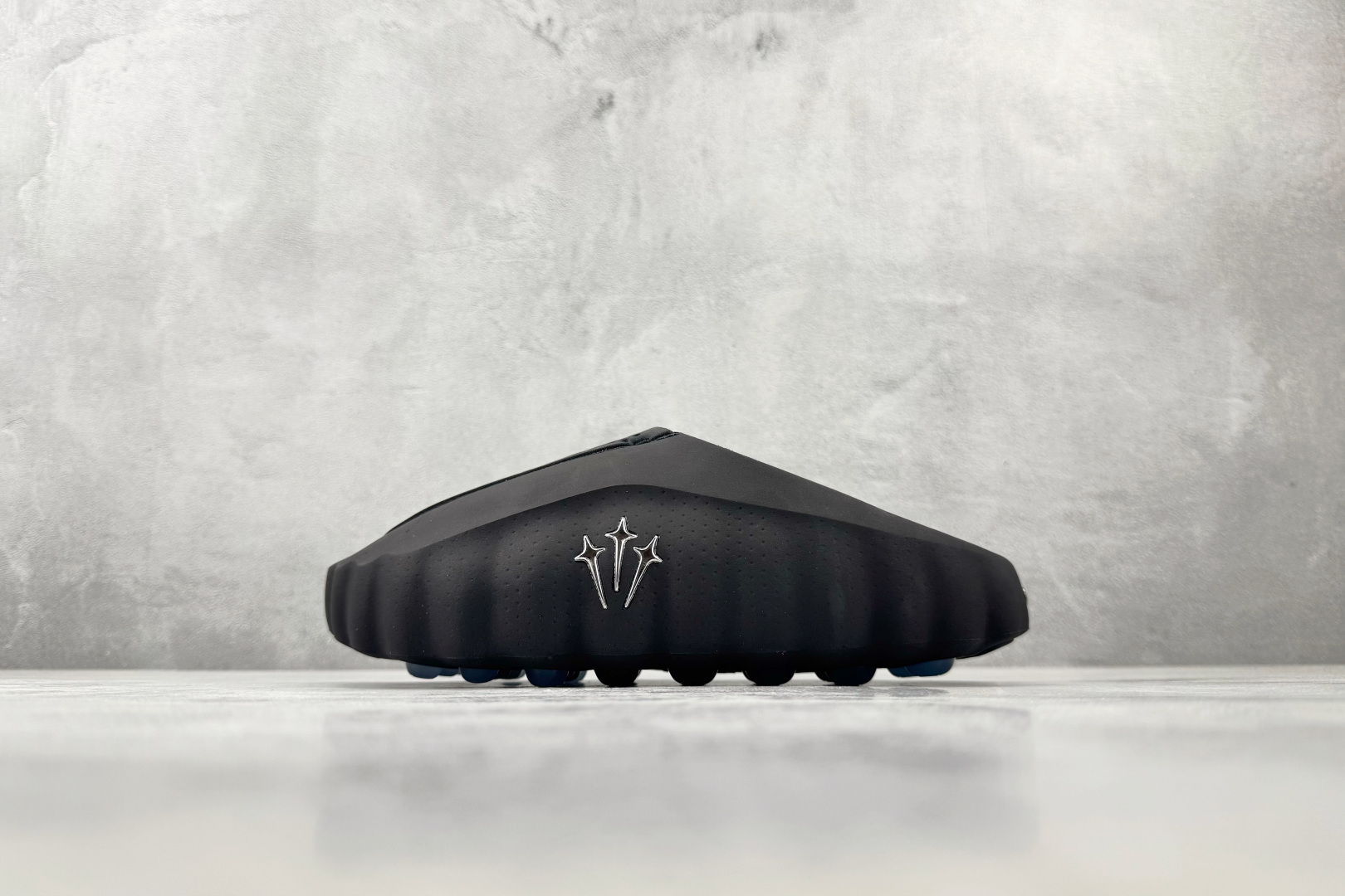 N版  东南亚订单 Nike Mind 001 黑色 货号：HY5028-200 尺码：40 40.5 41 42 42