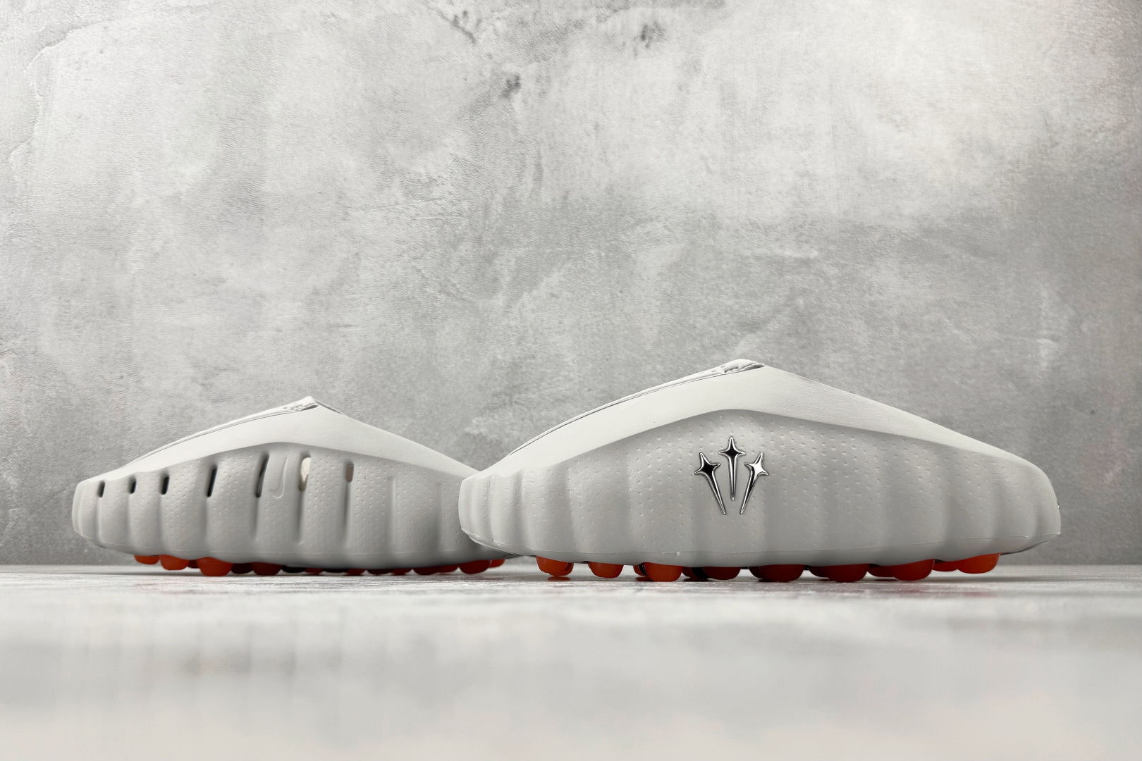 N版  东南亚订单 Nike Mind 001 灰色 货号：HY5028-003 尺码：40 40.5 41 42 42