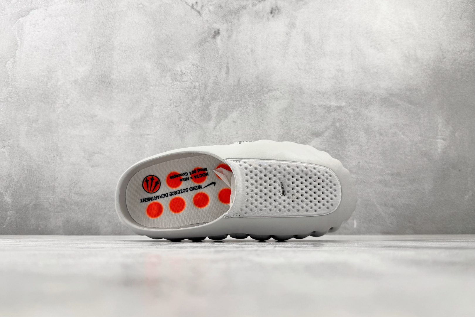 N版  东南亚订单 Nike Mind 001 灰色 货号：HY5028-003 尺码：40 40.5 41 42 42