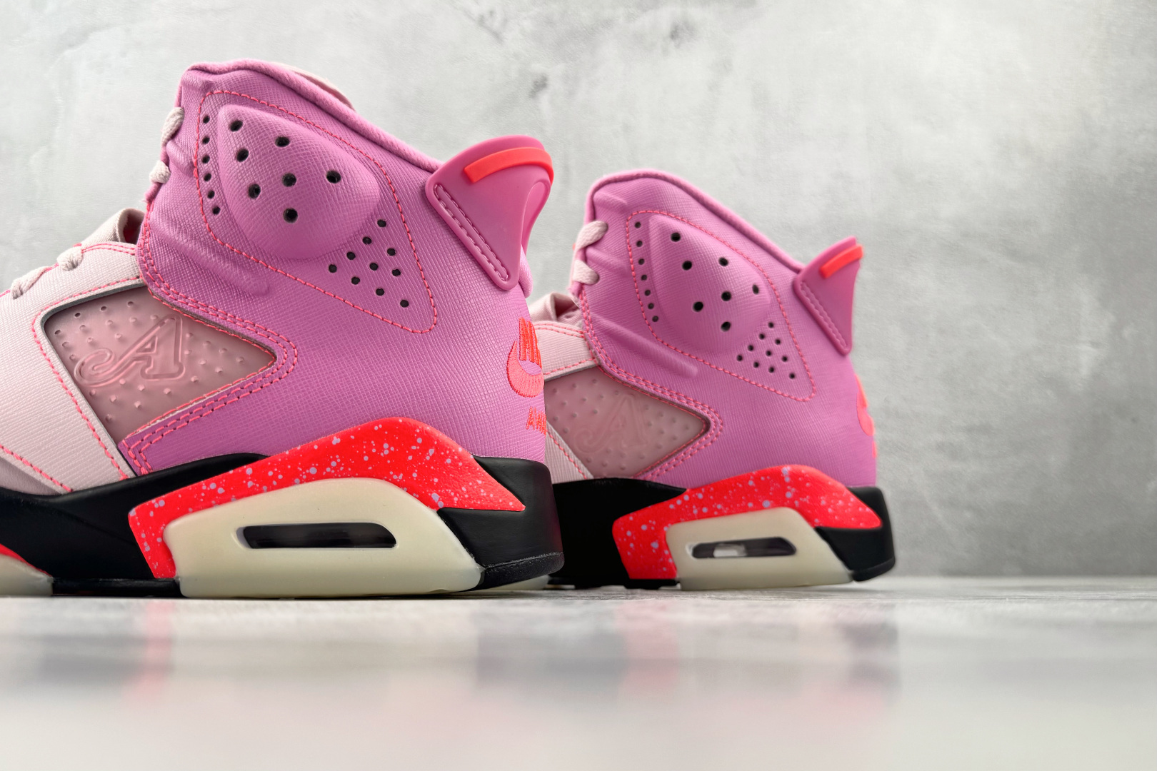 OG 顶级原版 Jordan × Awake NY Air Jordan 6 俏皮粉货号：IQ5706-