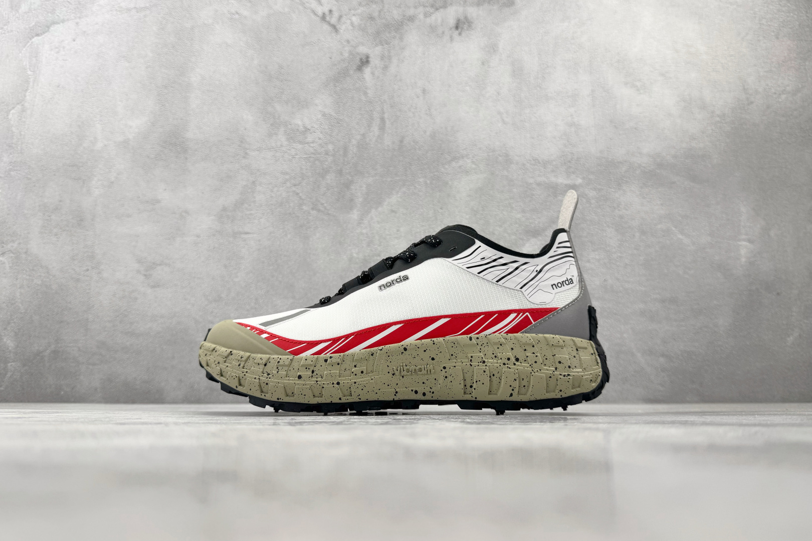 NO:898172,Lightning version local NORDA 001 white gray red item number TFO001WMGM size 36 36.5 37 38 38.5 39 40 40.5 41 42 42.5 43 44 44.5 45 46 coding 32,,tom ford19860909闪电版 本地 NORDA 001 白灰红 货号TFO001WMGM 尺码36 36.5 37 38 38.5 39 40 40.5 41 42 42.5 43 44 44.5 45 46 编码32,,tom ford,Men's shoes