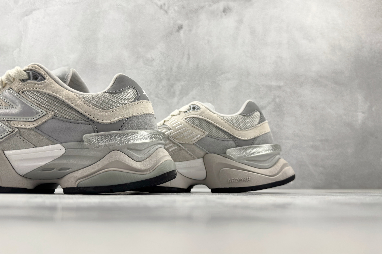 M版 纯原标杆 品质无敌 New Balance NB 9060 灰色货号：U9060JCG尺码：36 