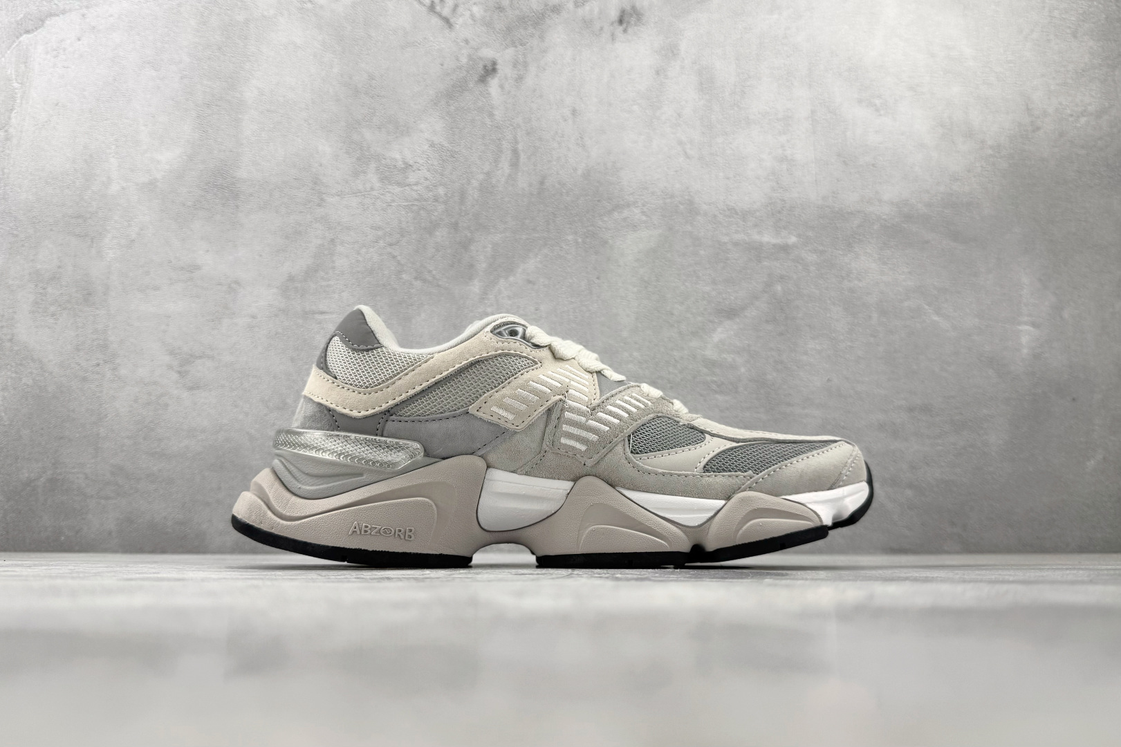 M版 纯原标杆 品质无敌 New Balance NB 9060 灰色货号：U9060JCG尺码：36 