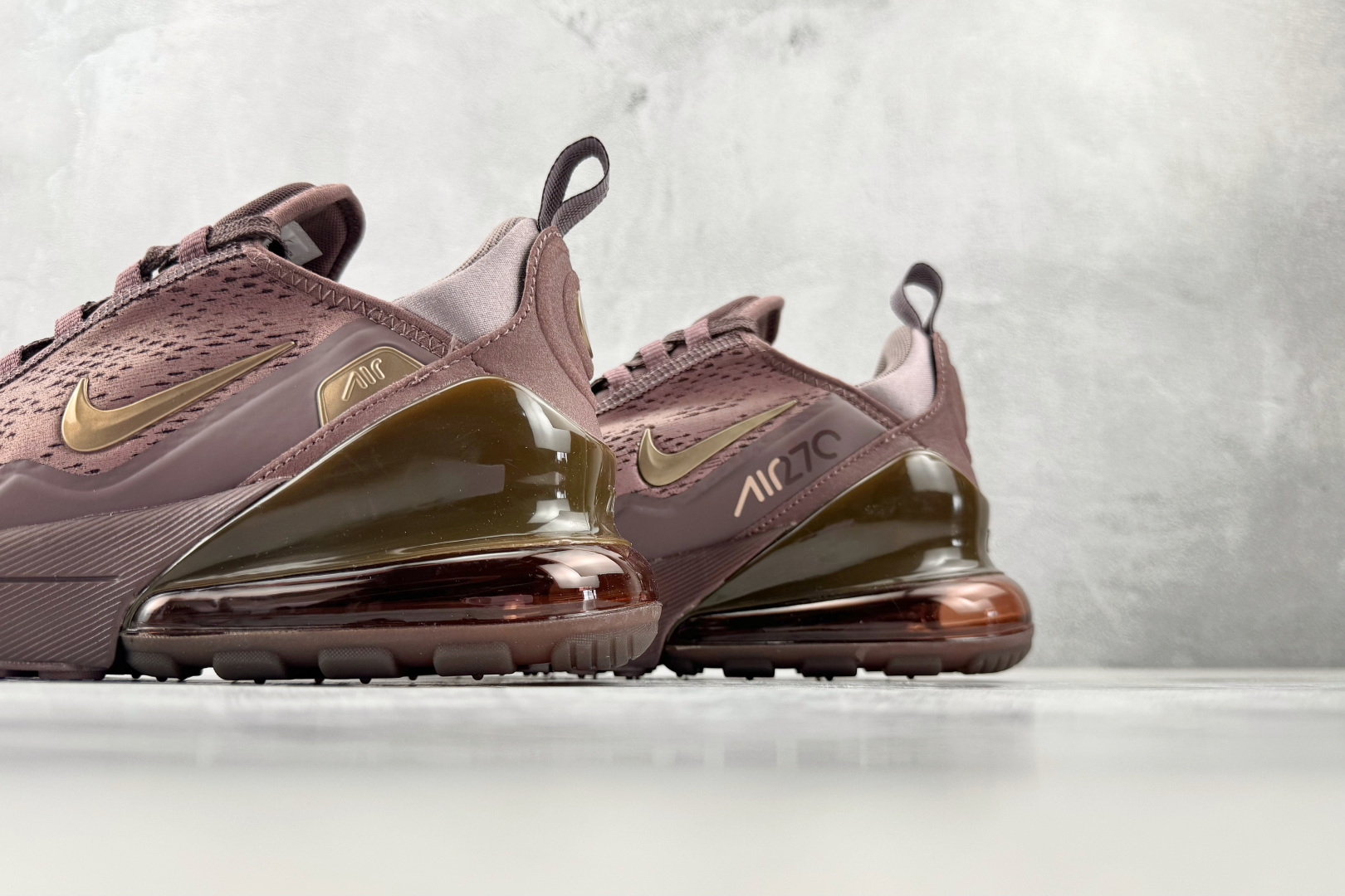 C 版 大厂出品 Nike Air Max 270 酒红货号：IO9884-501尺码：36 36.5 