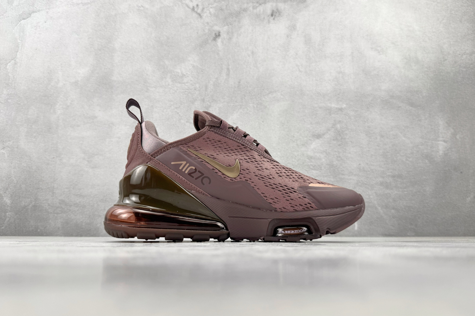 C 版 大厂出品 Nike Air Max 270 酒红货号：IO9884-501尺码：36 36.5 