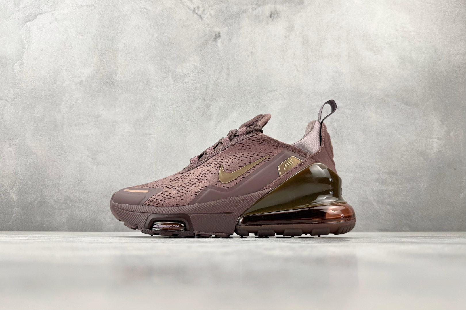 C 版 大厂出品 Nike Air Max 270 酒红货号：IO9884-501尺码：36 36.5 