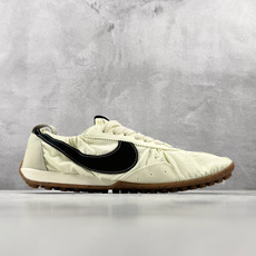 F2 特价 特价Nike × Jacquemus 米白色 货号:HV8547-700 尺码:36 36.5 37.5 F2 特价 特价Nike × Jacquemus 米白色 货号:HV8547-700 尺码:36 36.5 37.5