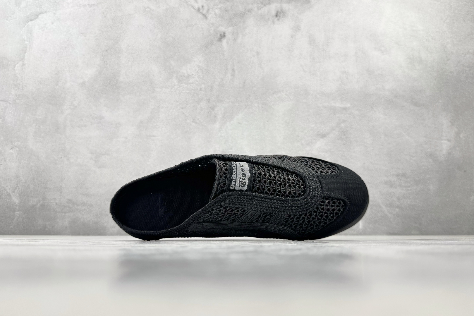 SC 渠道特供 Onitsuka Tiger 鬼塚虎 MEXICO 66 SABOT 黑色货号：1183