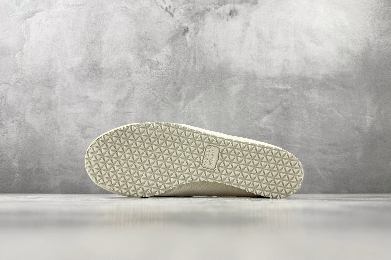 SC 渠道特供 Onitsuka Tiger 鬼塚虎 MEXICO 66 SABOT 米色/黄色货号：1