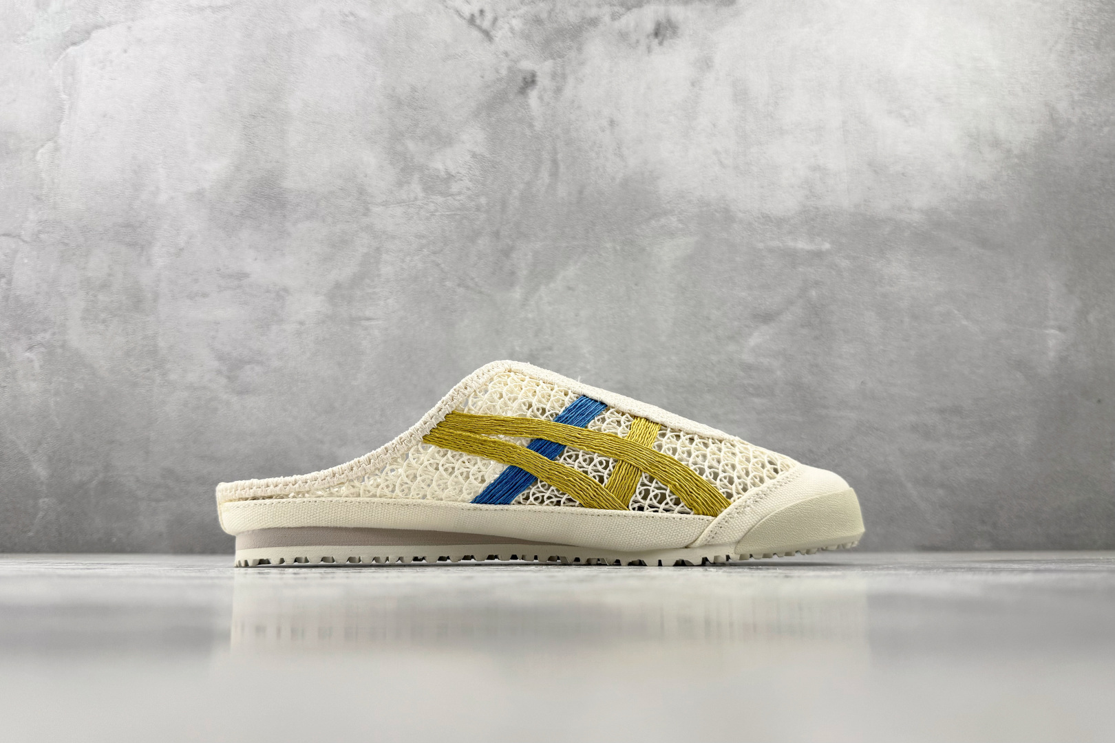 SC 渠道特供 Onitsuka Tiger 鬼塚虎 MEXICO 66 SABOT 米色/黄色货号：1