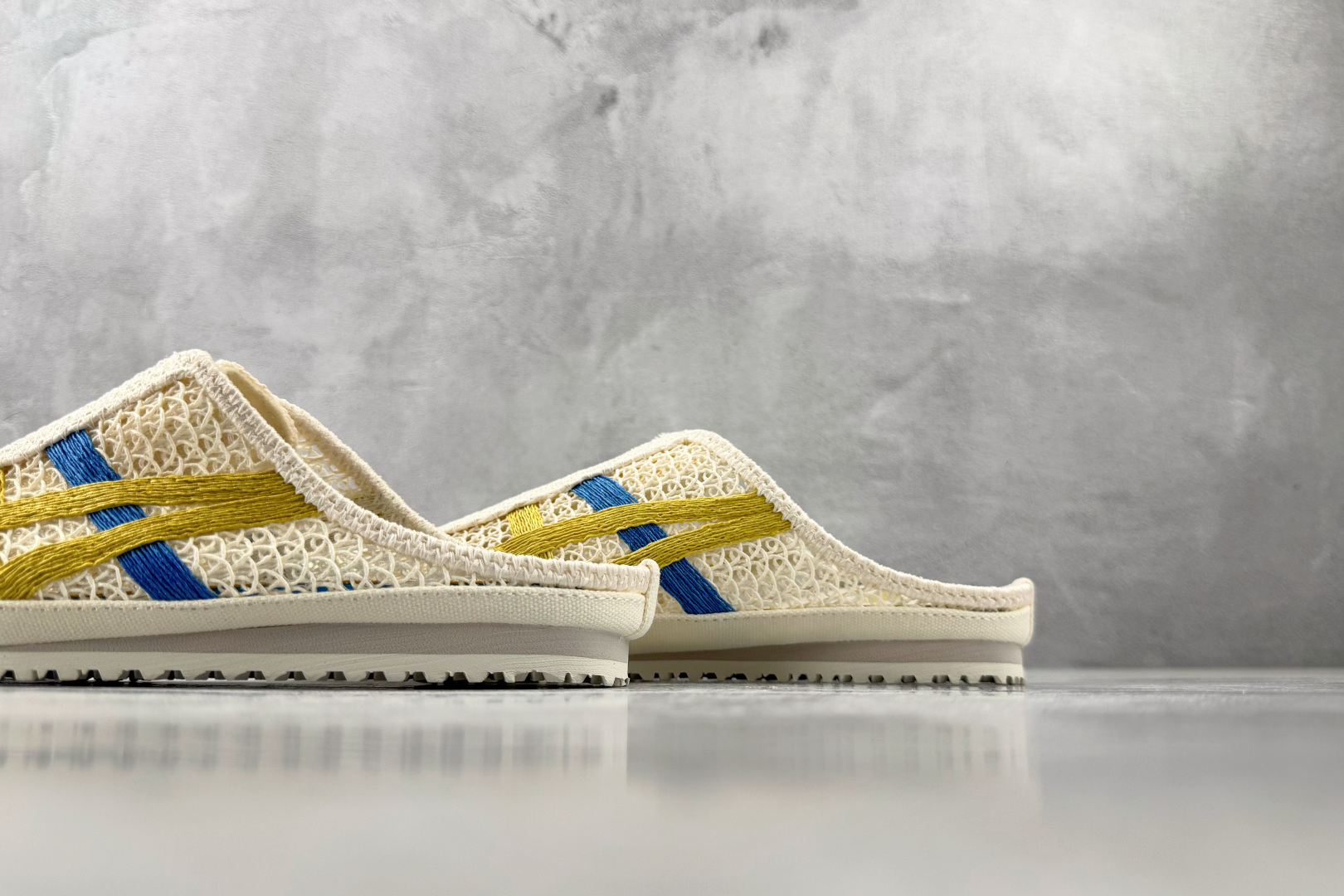 SC 渠道特供 Onitsuka Tiger 鬼塚虎 MEXICO 66 SABOT 米色/黄色货号：1