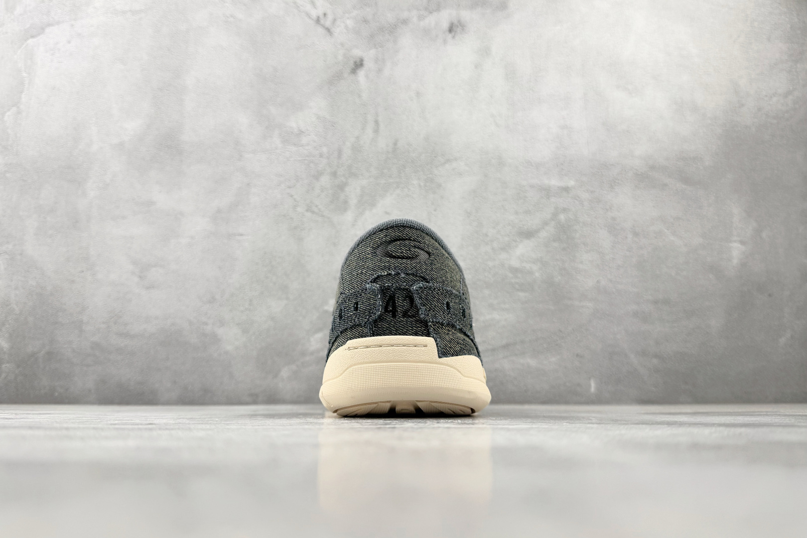 XA  最新外贸批次  Balenciaga 巴黎世家 Hamptons Denim 蓝色货号：WHPD