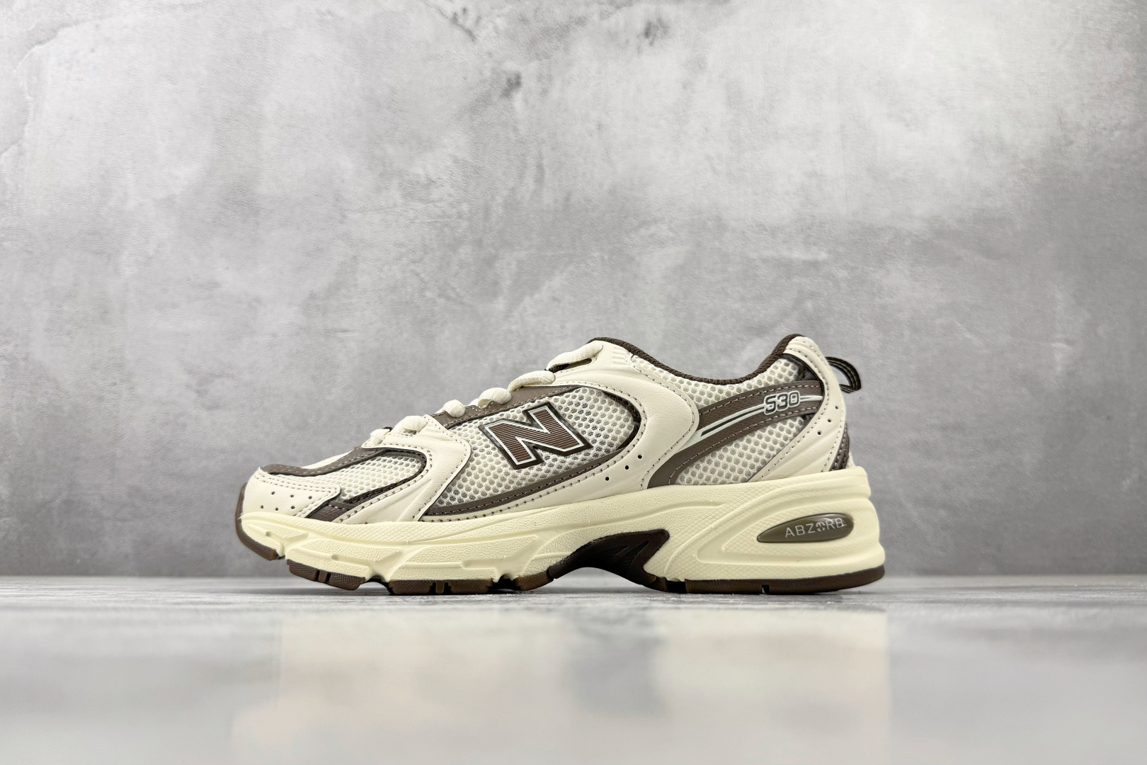 NO:930582,DT local company-level New Balance NB 530 beige brown item number MR530ASM size 36 36.5 37.5 38 38.5 39 40 40.5 41 42 42.5 43 44 44.5 code 29,19860909DT 本地 公司级 New Balance NB 530 米黄棕 货号MR530ASM 尺码36 36.5 37.5 38 38.5 39 40 40.5 41 42 42.5 43 44 44.5 编码29,,Men's shoes
