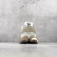 C 版大厂出品 New Balance NB 9060 米色货号:U9060ERM尺码:36 36.5 C 版大厂出品 New Balance NB 9060 米色货号:U9060ERM尺码:36 36.5