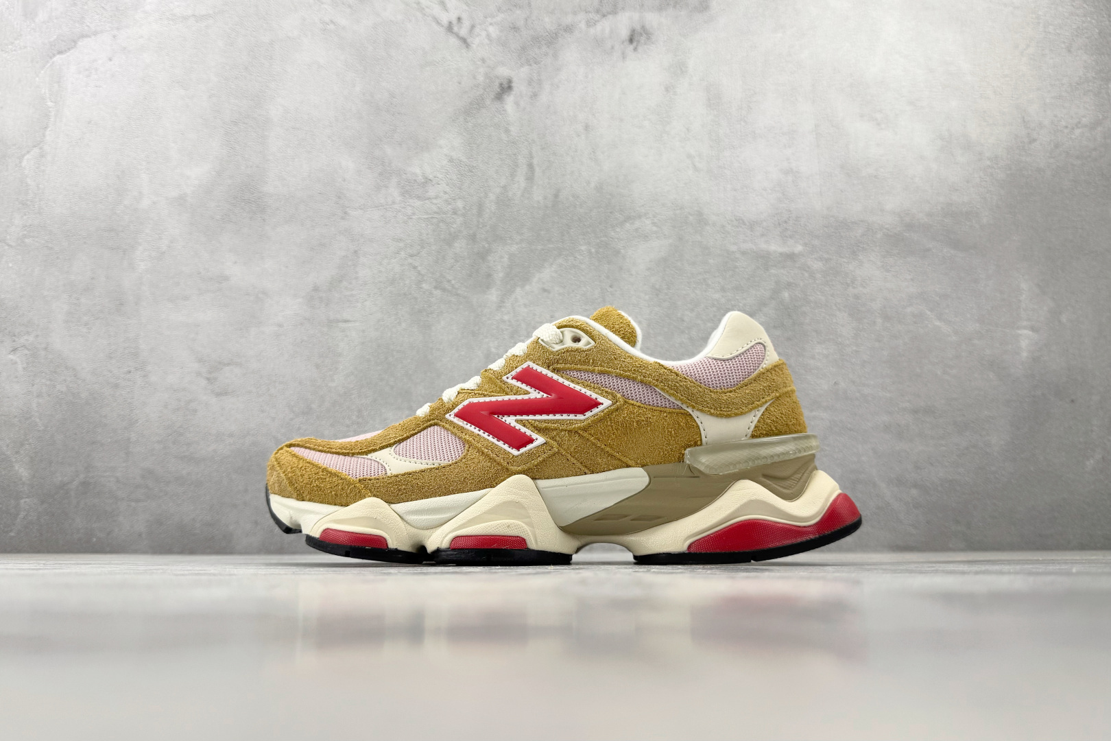 C 版 大厂出品 New Balance NB 9060 棕色货号：U9060GEA尺码：36 36.5