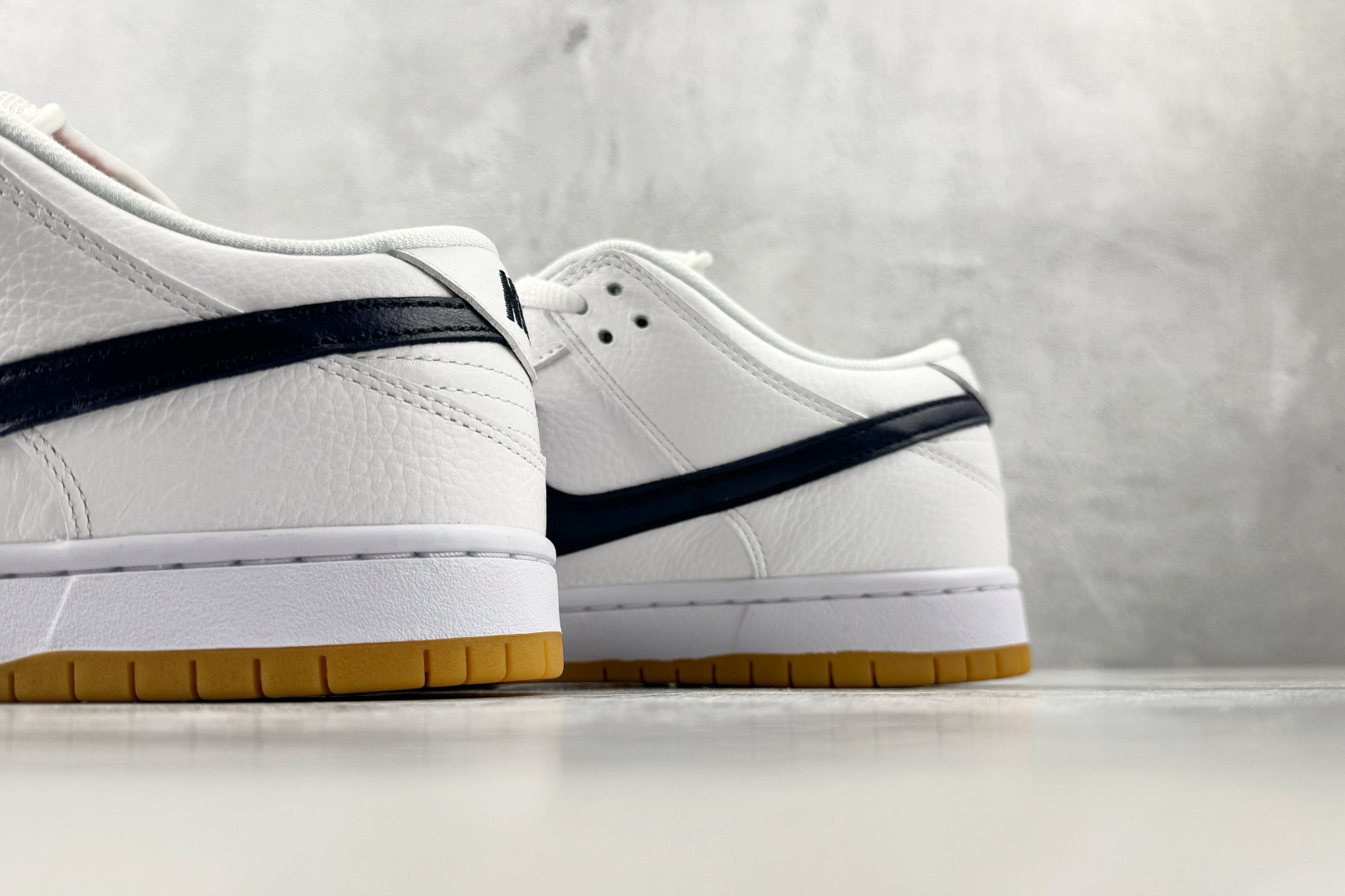 N版  东南亚订单  Nike Dunk SB Pro 白蓝生胶 货号：CZ2249-100 尺码：35.5 36 36
