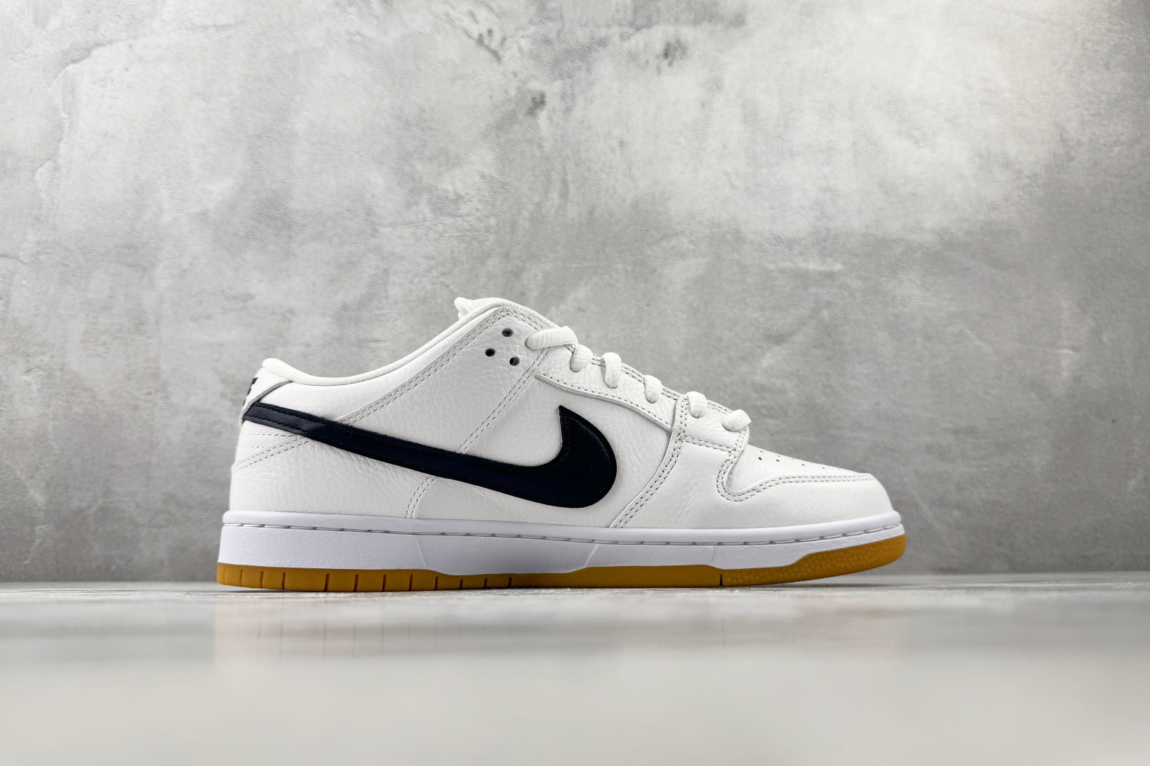 N版  东南亚订单  Nike Dunk SB Pro 白蓝生胶 货号：CZ2249-100 尺码：35.5 36 36
