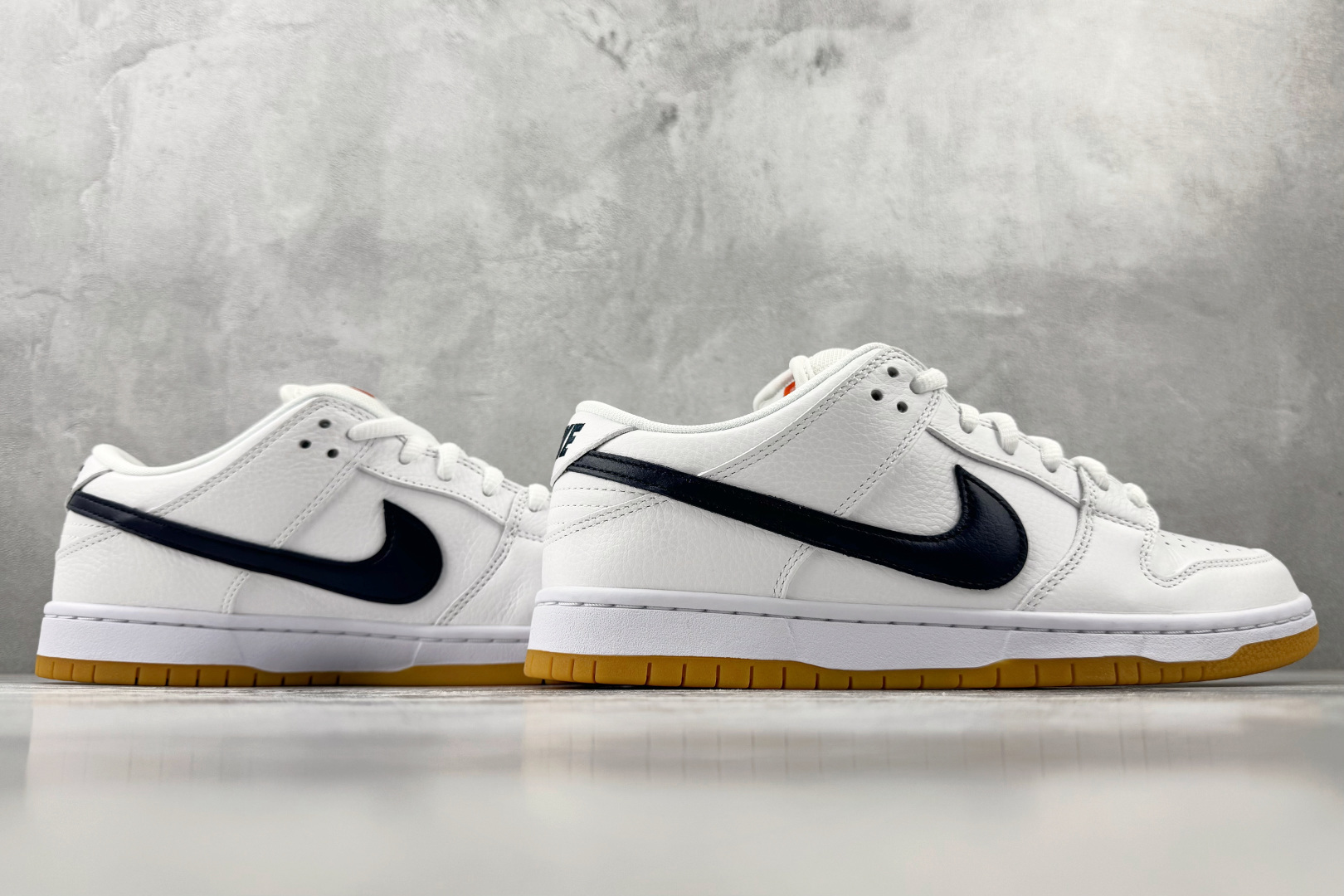 N版  东南亚订单  Nike Dunk SB Pro 白蓝生胶 货号：CZ2249-100 尺码：35.5 36 36