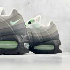 KZ 2.0 口碑神作 Nike Air Max 95 Fresh Mint Big Bubble 灰黑 KZ 2.0 口碑神作 Nike Air Max 95 Fresh Mint Big Bubble 灰黑
