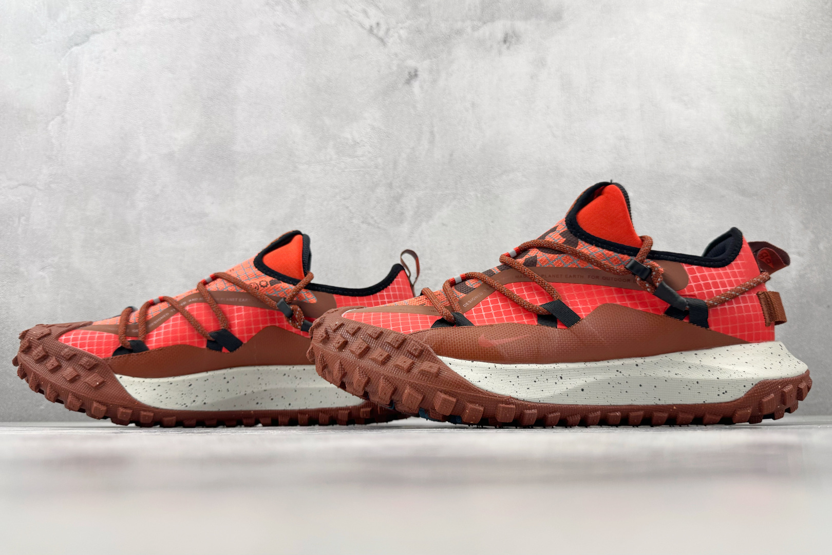 N版 本地东南亚订单   Nike ACG Mountain Fly Low Gore-Tex 红色货号