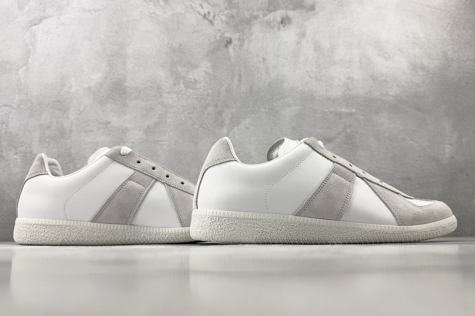 LJ渠道 Maison Margiela 梅森马吉拉 Replica 白色 尺码：35.5 36 36.5 37.5 3