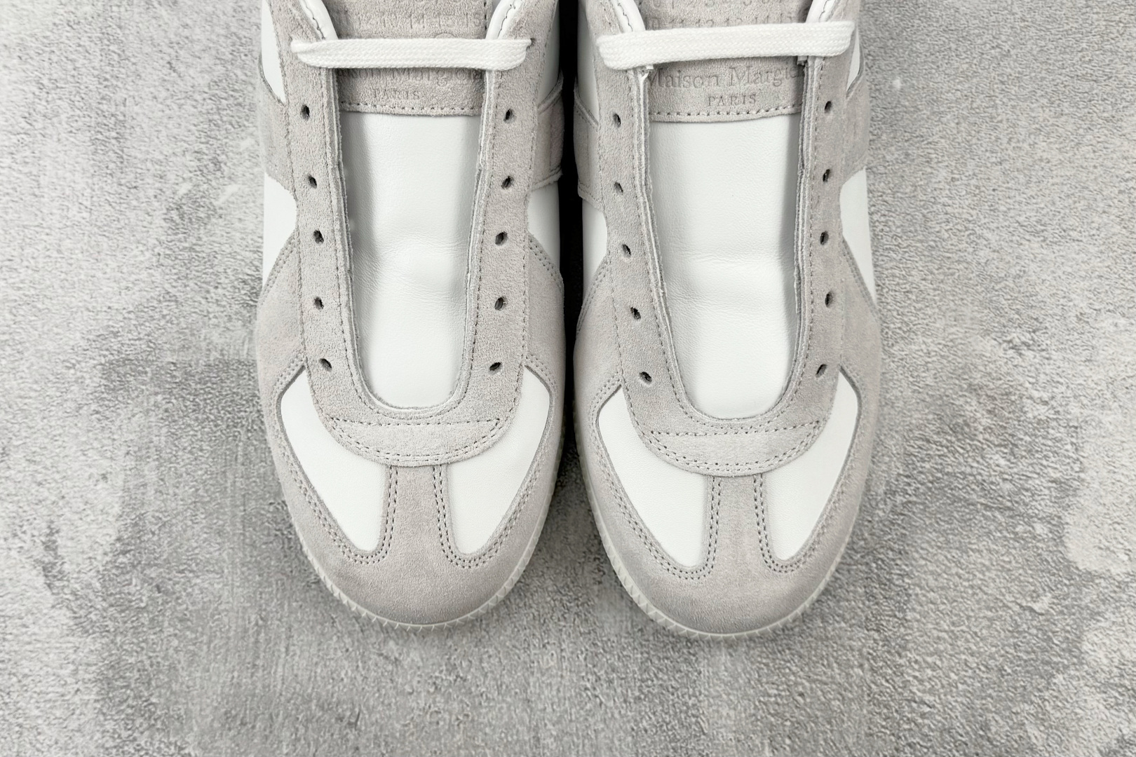 LJ渠道 Maison Margiela 梅森马吉拉 Replica 白色 尺码：35.5 36 36.5 37.5 3
