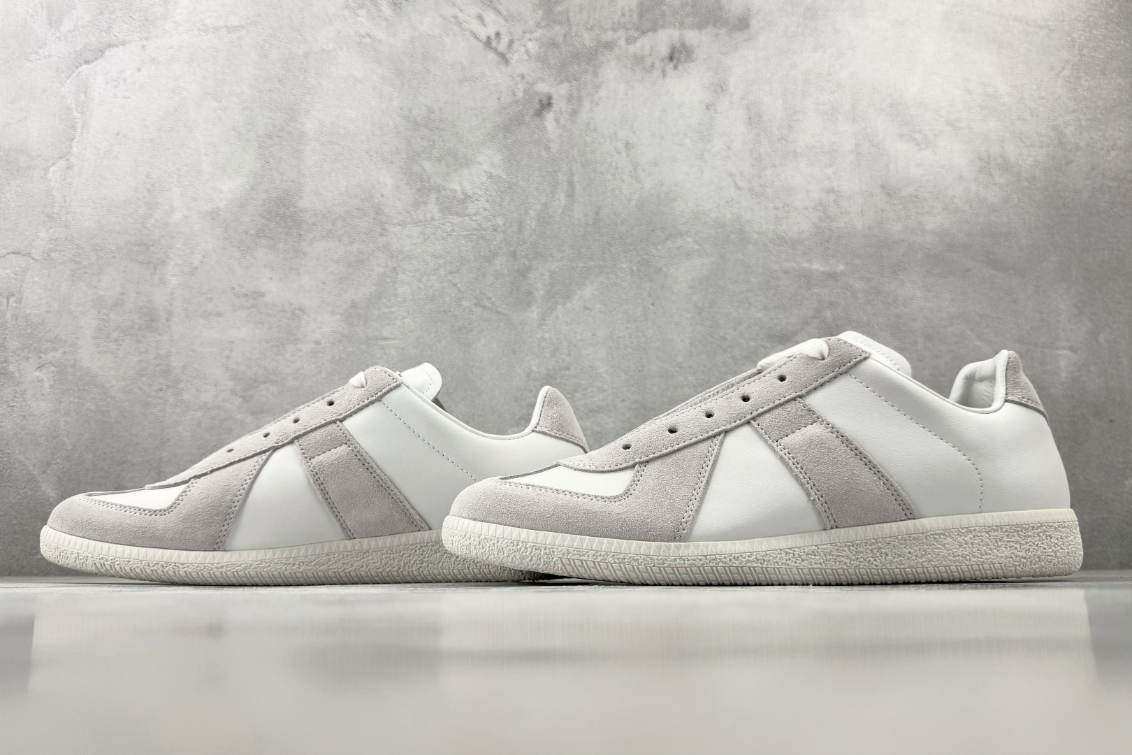 LJ渠道 Maison Margiela 梅森马吉拉 Replica 白色 尺码：35.5 36 36.5 37.5 3
