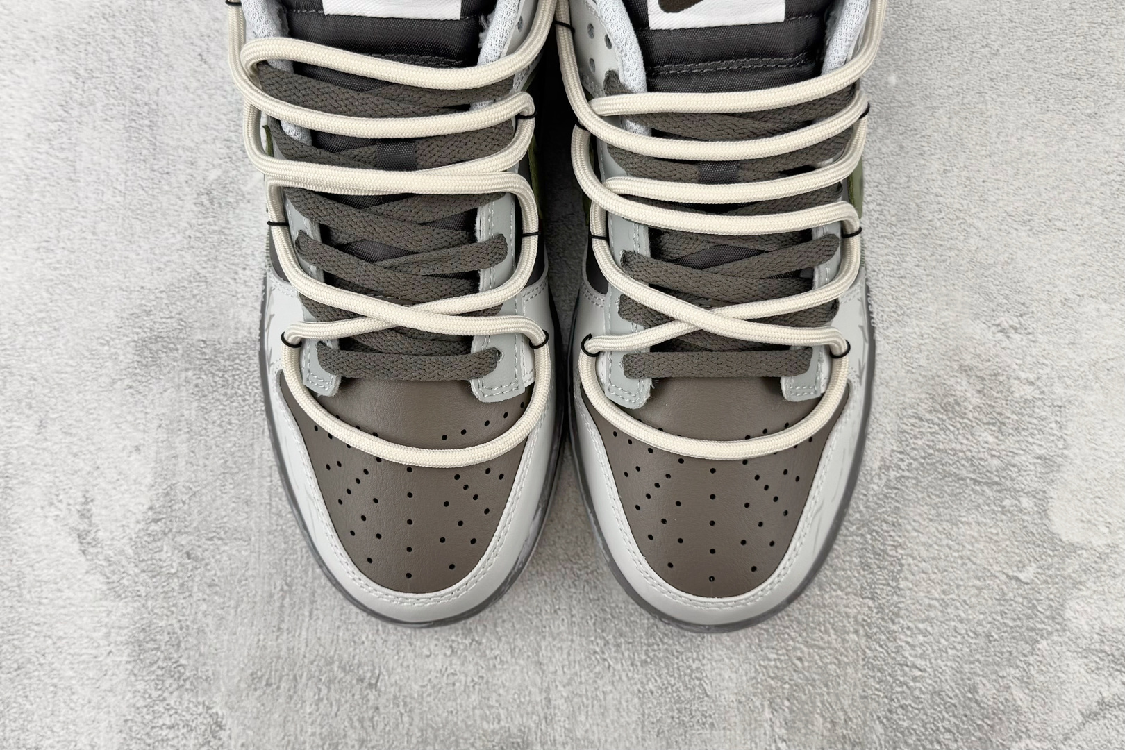 YC Nike Dunk 恶货 灰棕 货号：HF5441-202 尺码：40 40.5 41 42 42.5 43 44