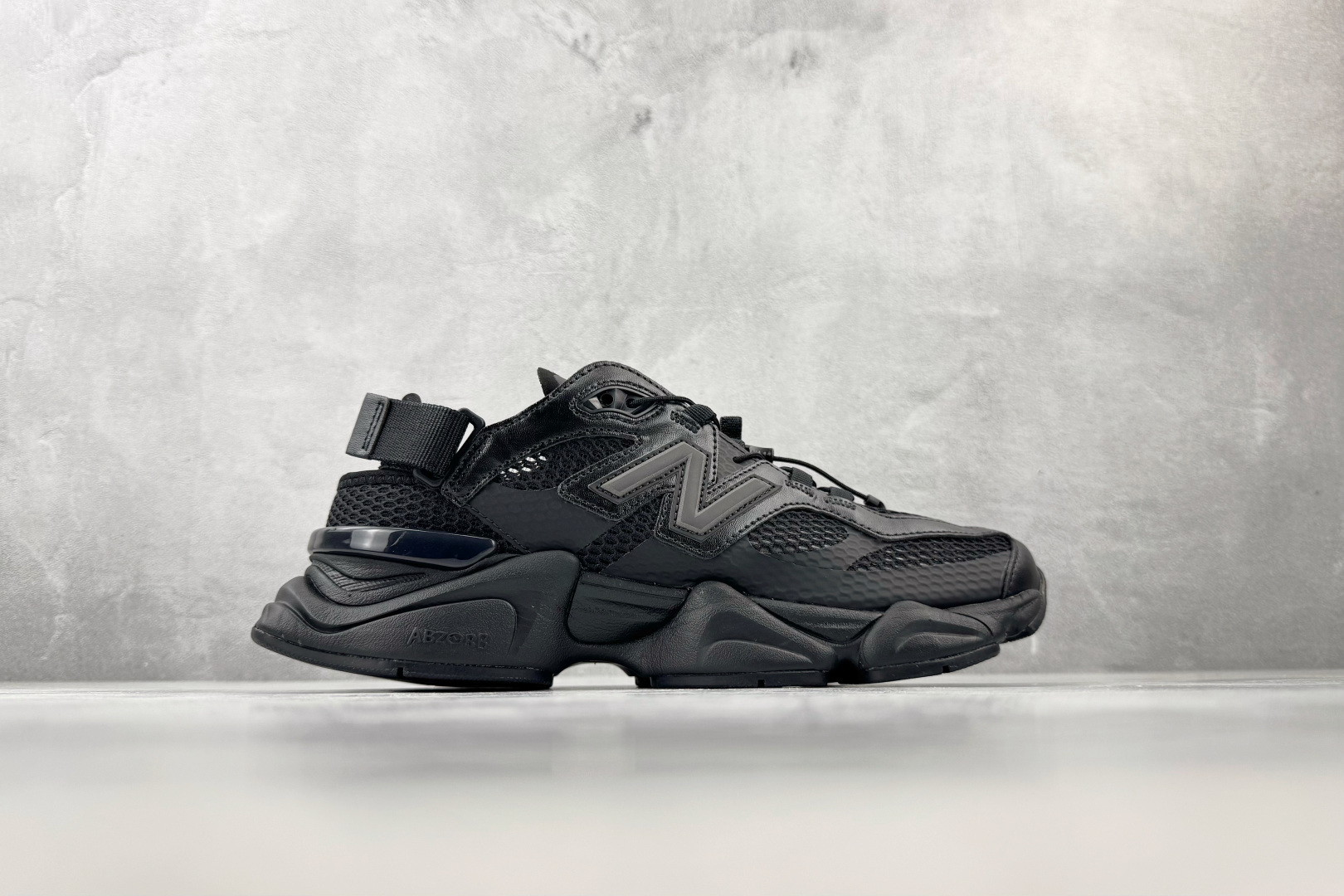 C 版 大厂出品 New Balance NB 9060 黑色 货号：U90604SC 尺码：36 36.5 37 38