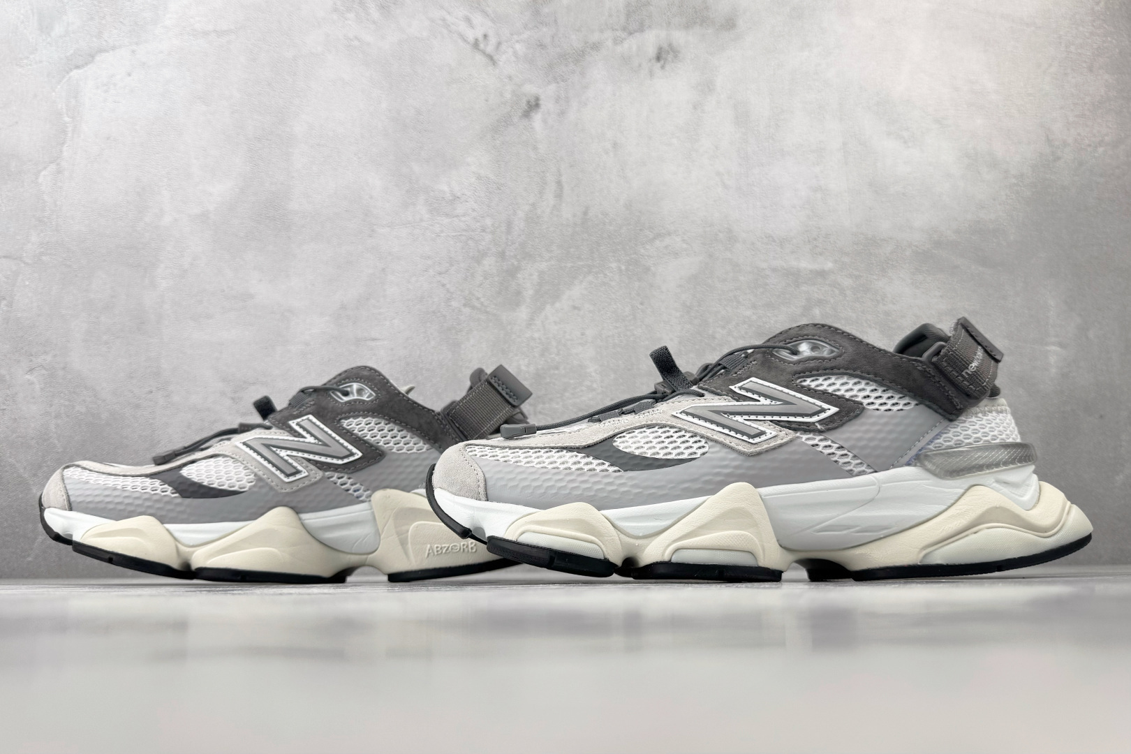 C 版  大厂出品  New Balance NB 9060 Summer Raincloud 白灰 货号：U90603