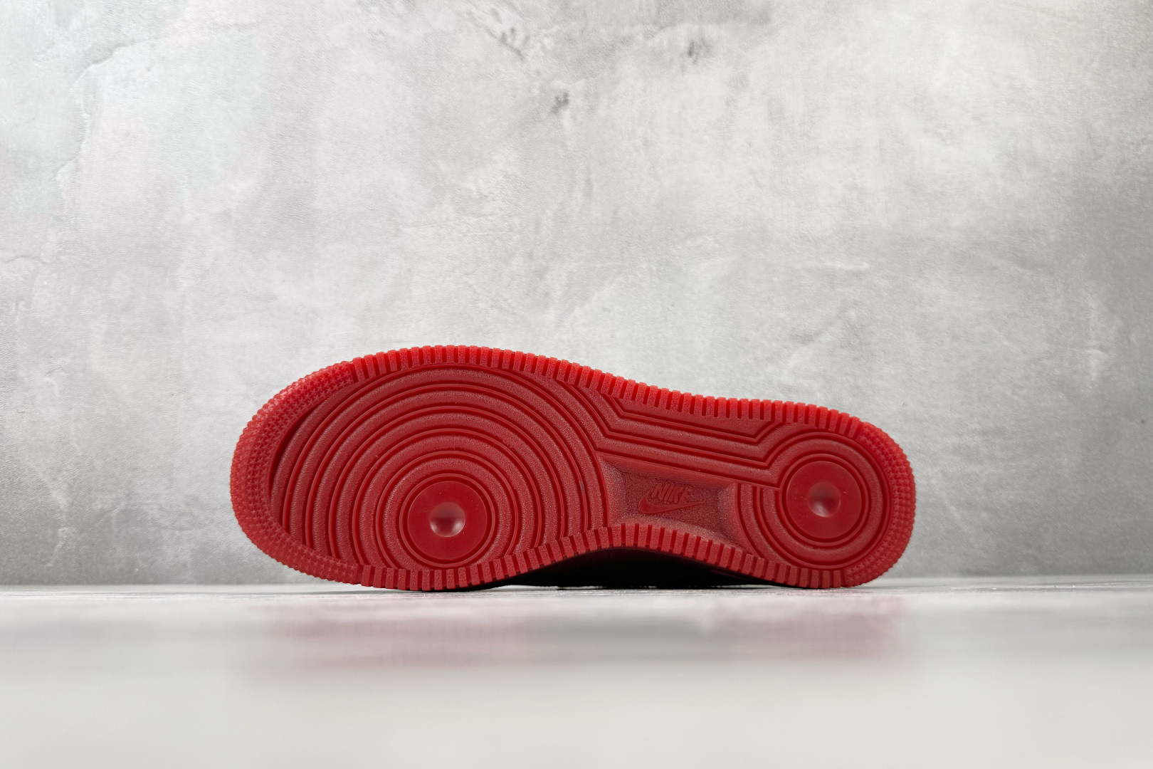 SF 原厂特供 Nike Air Force 1 Patent Pack 红色 货号:IO4489-601 尺码:35. SF 原厂特供 Nike Air Force 1 Patent Pack 红色 货号:IO4489-601 尺码:35.