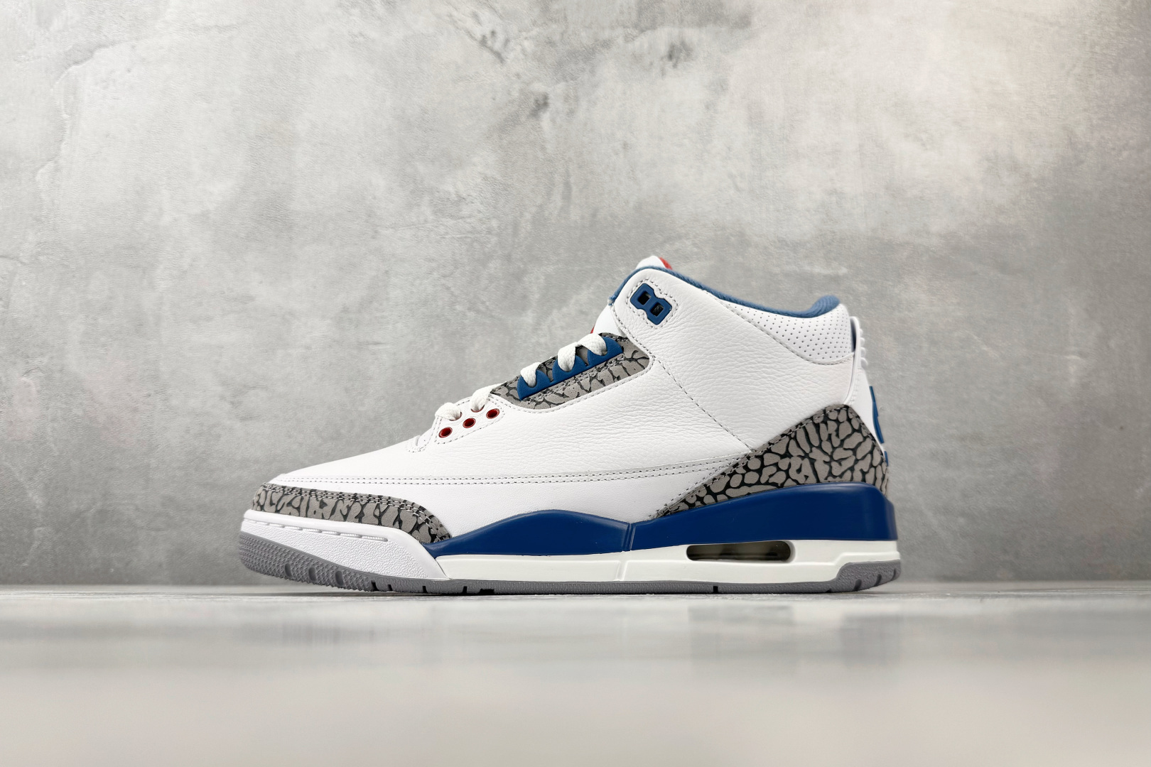 LW 外贸专供 Jordan Air Jordan 3 Retro True Blue 白蓝灰 货号：IF4396-10