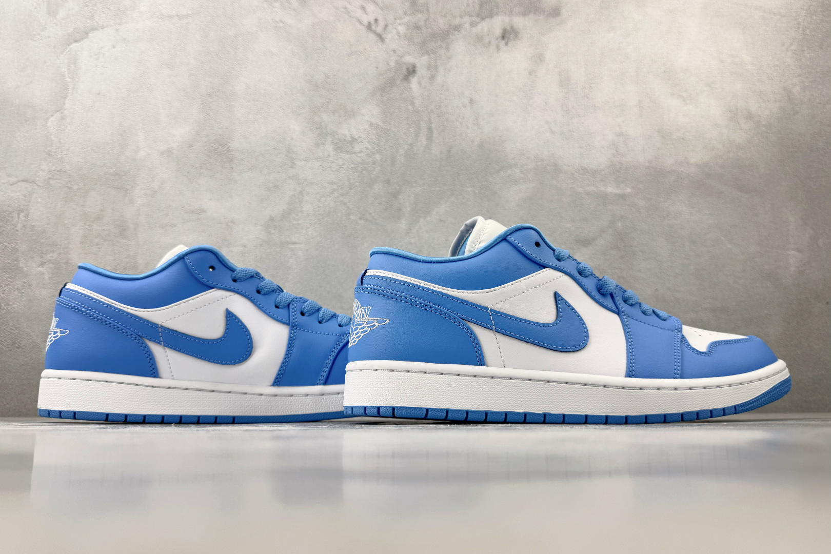 Mok Jordan Air Jordan 1 university blue 大学蓝 货号:AO9944-441 尺码 Mok Jordan Air Jordan 1 university blue 大学蓝 货号:AO9944-441 尺码