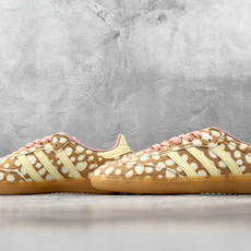 R 版出口订单 adidas originals SAMBA OG 棕白 货号:KJ7447 尺码:35.5 36 36 R 版出口订单 adidas originals SAMBA OG 棕白 货号:KJ7447 尺码:35.5 36 36