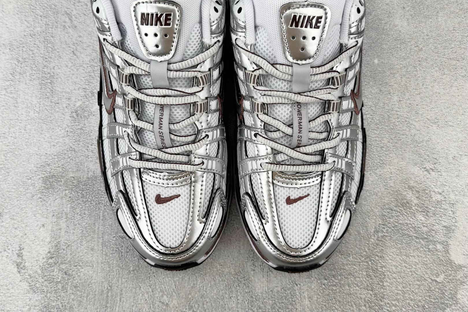 HN Nike P-6000 白银 货号：BV1021-110 尺码：36 36.5 37 38.5 39 40 40.
