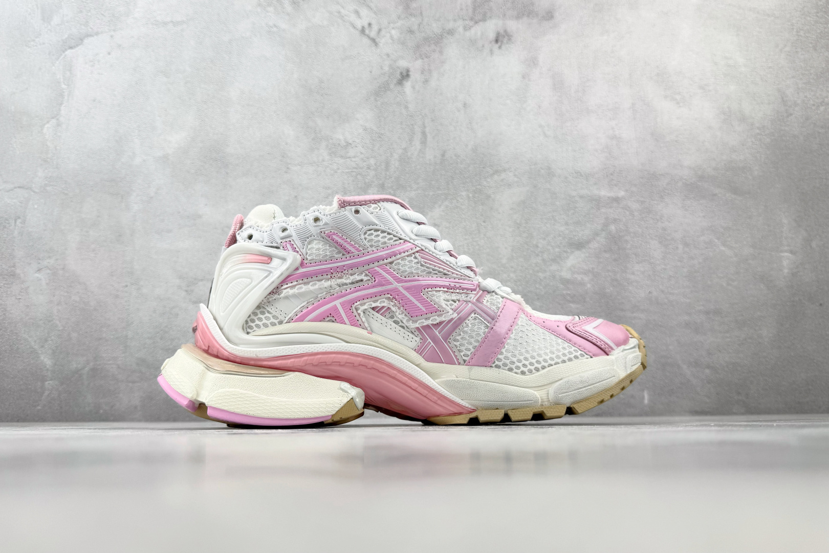 FK Balenciaga巴黎世家 Runner 白粉 货号: W3RB3 9059 尺码:35 36 37 38 39 FK Balenciaga巴黎世家 Runner 白粉 货号: W3RB3 9059 尺码:35 36 37 38 39