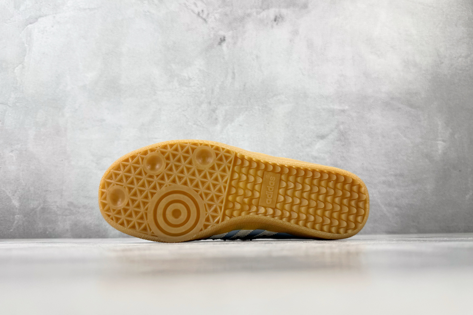 R 版出口订单 adidas originals Samba Jane summer glow 蓝色 货号：LA5345