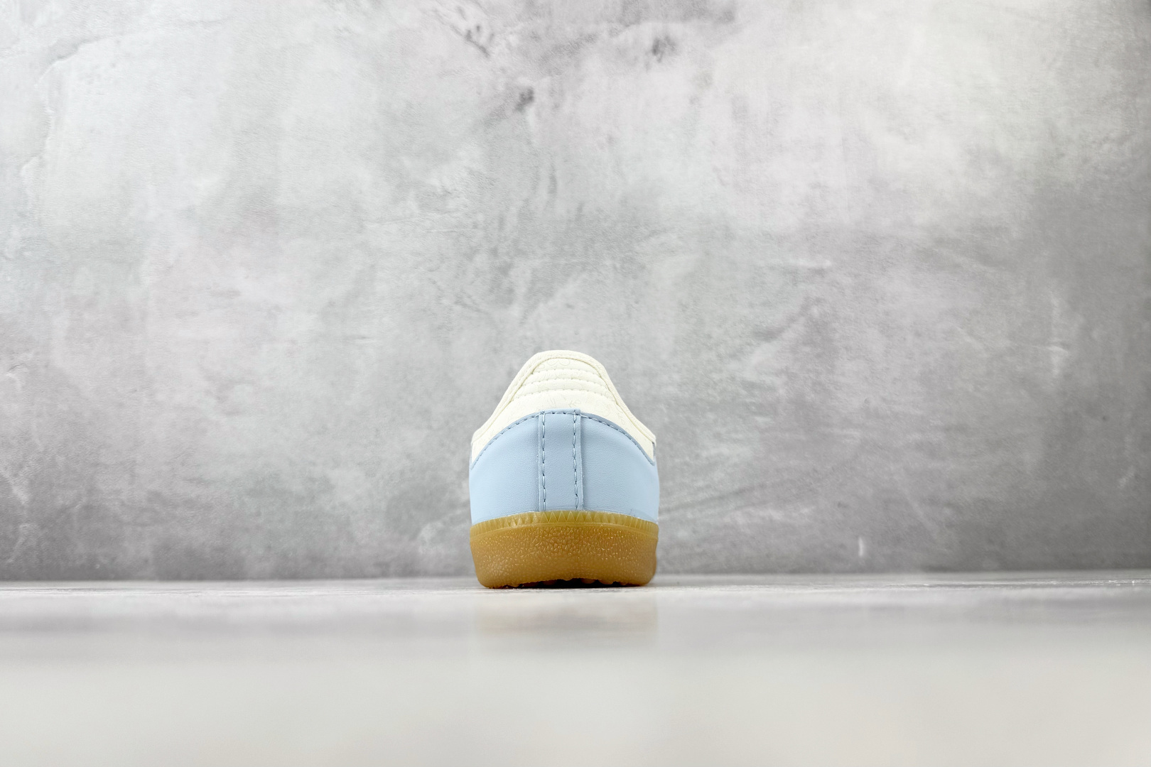 R 版出口订单 adidas originals Samba Jane summer glow 蓝色 货号：LA5345