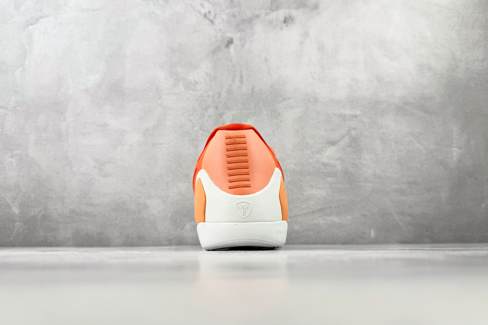 S2 Nike Kobe 9 Elite EM Protro WNBA 橙色 货号:IM6119-800 尺码:40.5 S2 Nike Kobe 9 Elite EM Protro WNBA 橙色 货号:IM6119-800 尺码:40.5