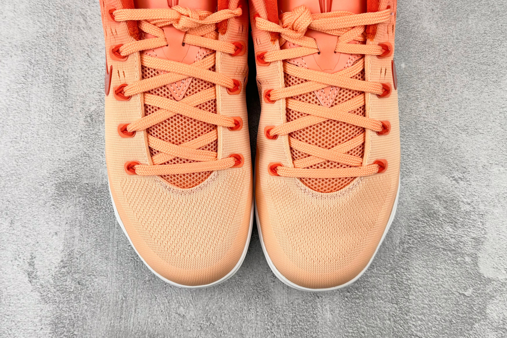 S2 Nike Kobe 9 Elite EM Protro WNBA 橙色 货号:IM6119-800 尺码:40.5 S2 Nike Kobe 9 Elite EM Protro WNBA 橙色 货号:IM6119-800 尺码:40.5