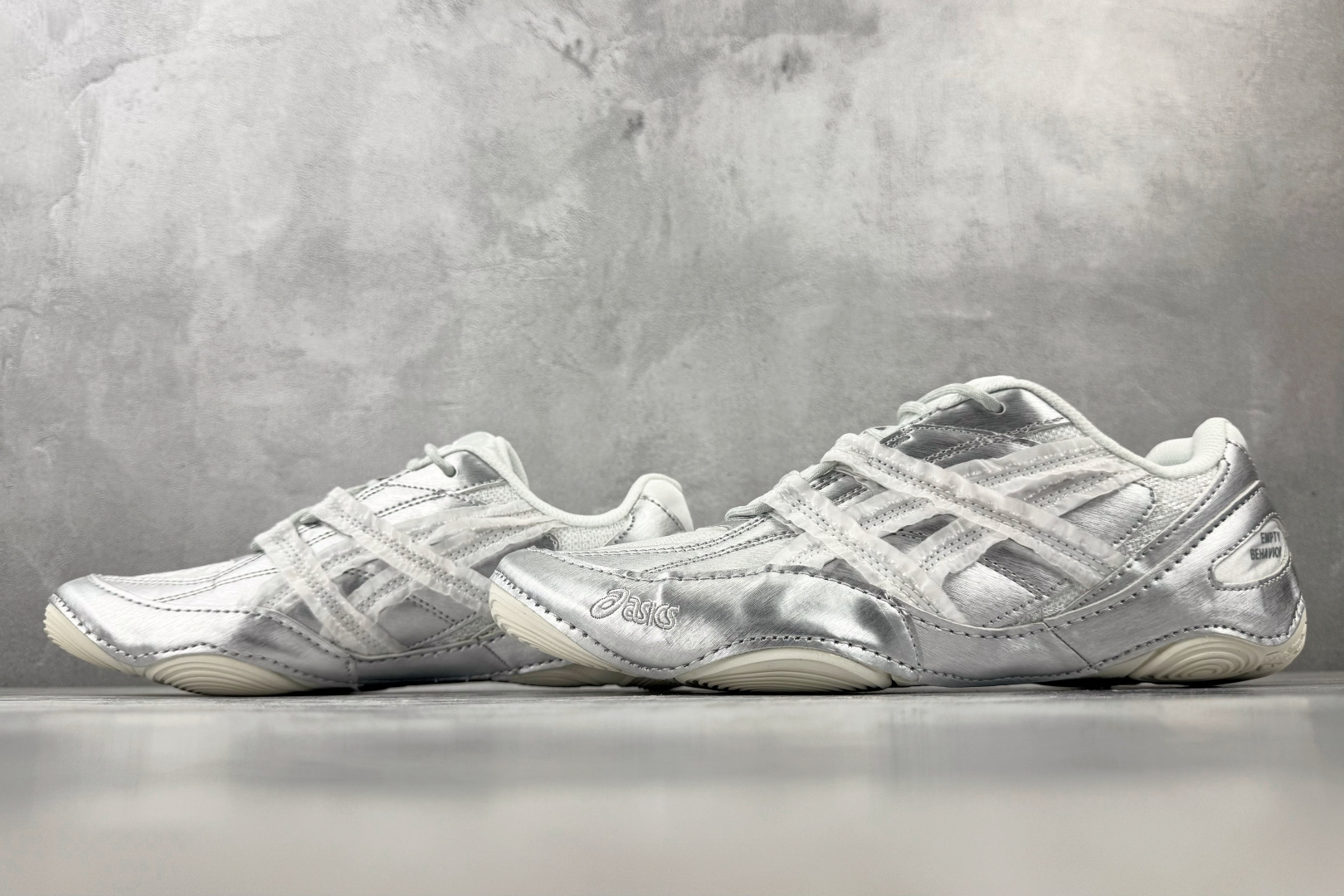 HX ASICS × empty behavior Hypersync 联名款 银灰色 货号：1203B146-100 