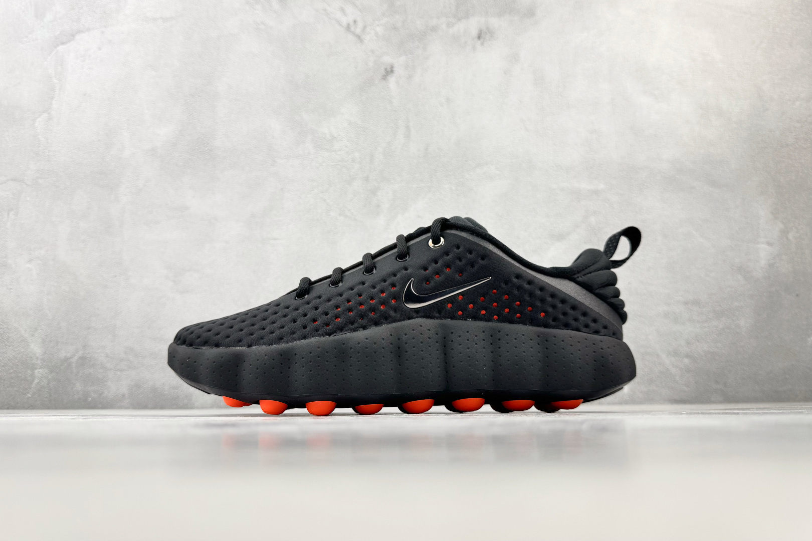PK Nike Mind 002 黑色 货号:HQ4308-001 尺码:36 36.5 37 38.5 39 40 4 PK Nike Mind 002 黑色 货号:HQ4308-001 尺码:36 36.5 37 38.5 39 40 4