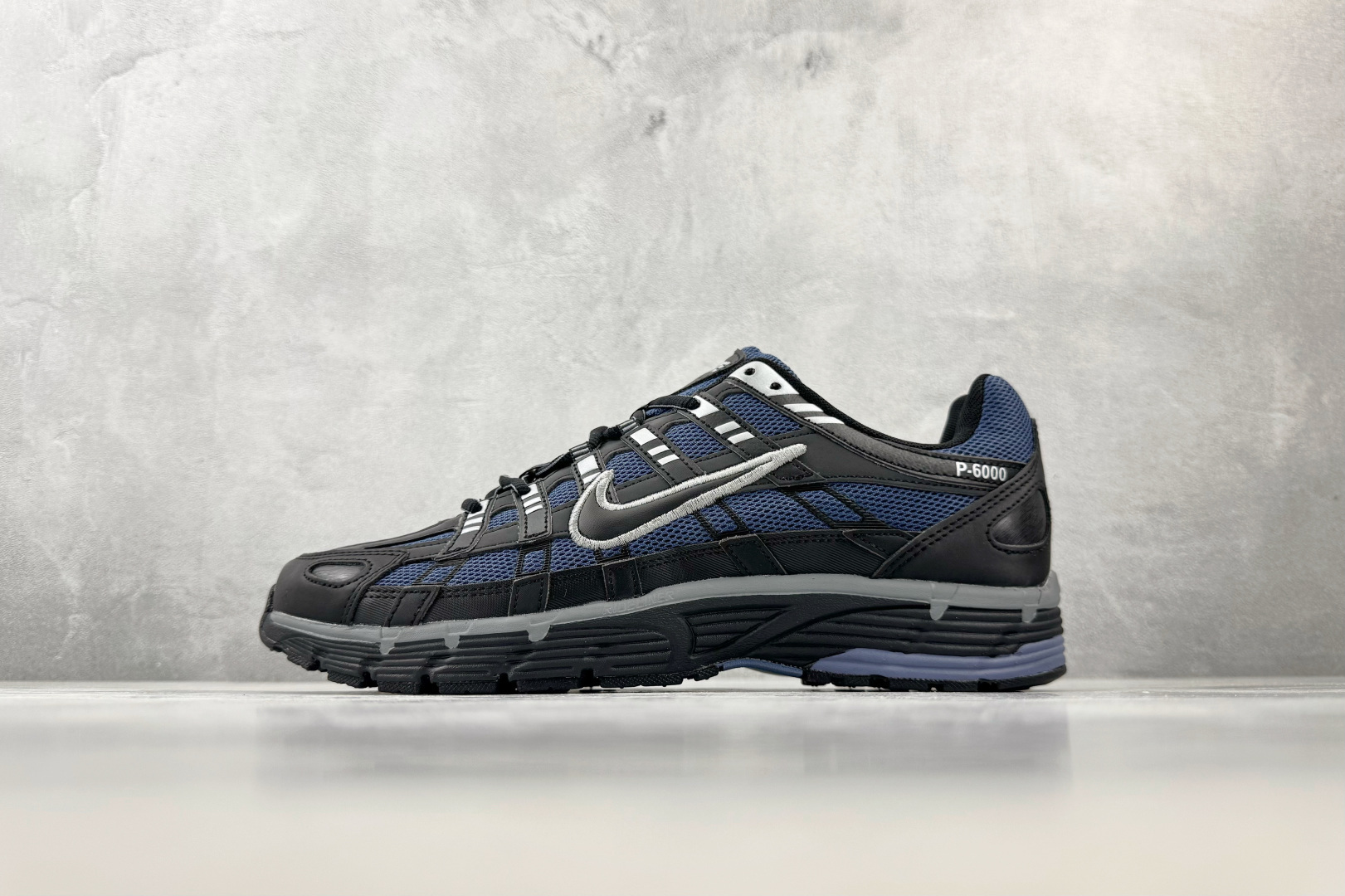 HN Nike P-6000 蓝黑 货号:IQ0296-491 尺码:36 36.5 37 38.5 39 40 40. HN Nike P-6000 蓝黑 货号:IQ0296-491 尺码:36 36.5 37 38.5 39 40 40.